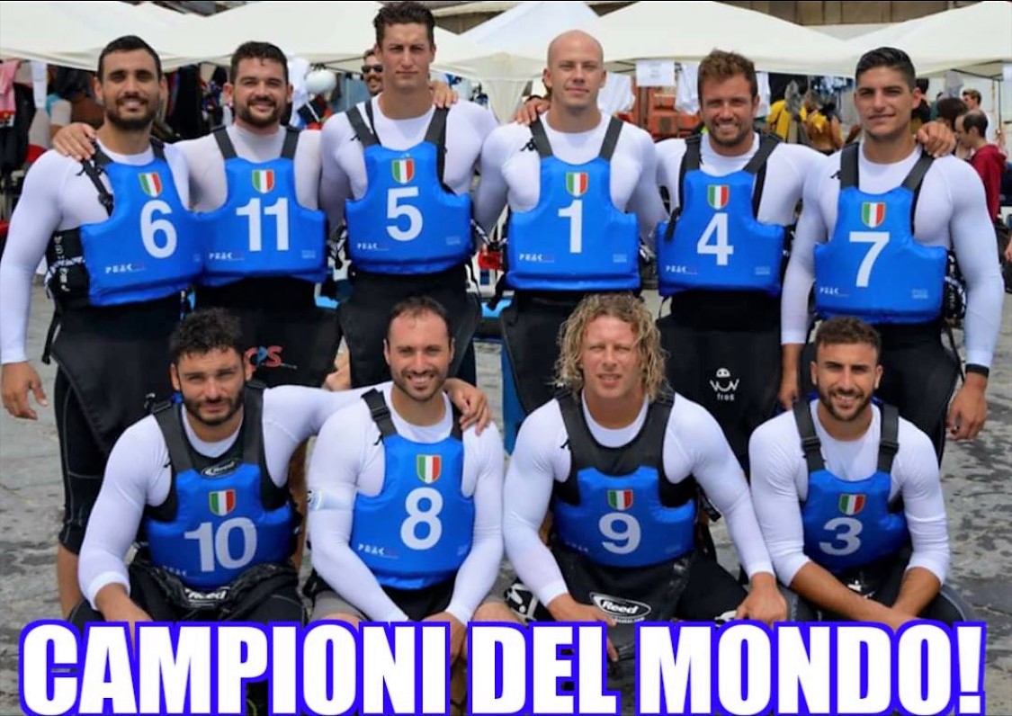 Squadra Canoa Polo Campione del Mondo
